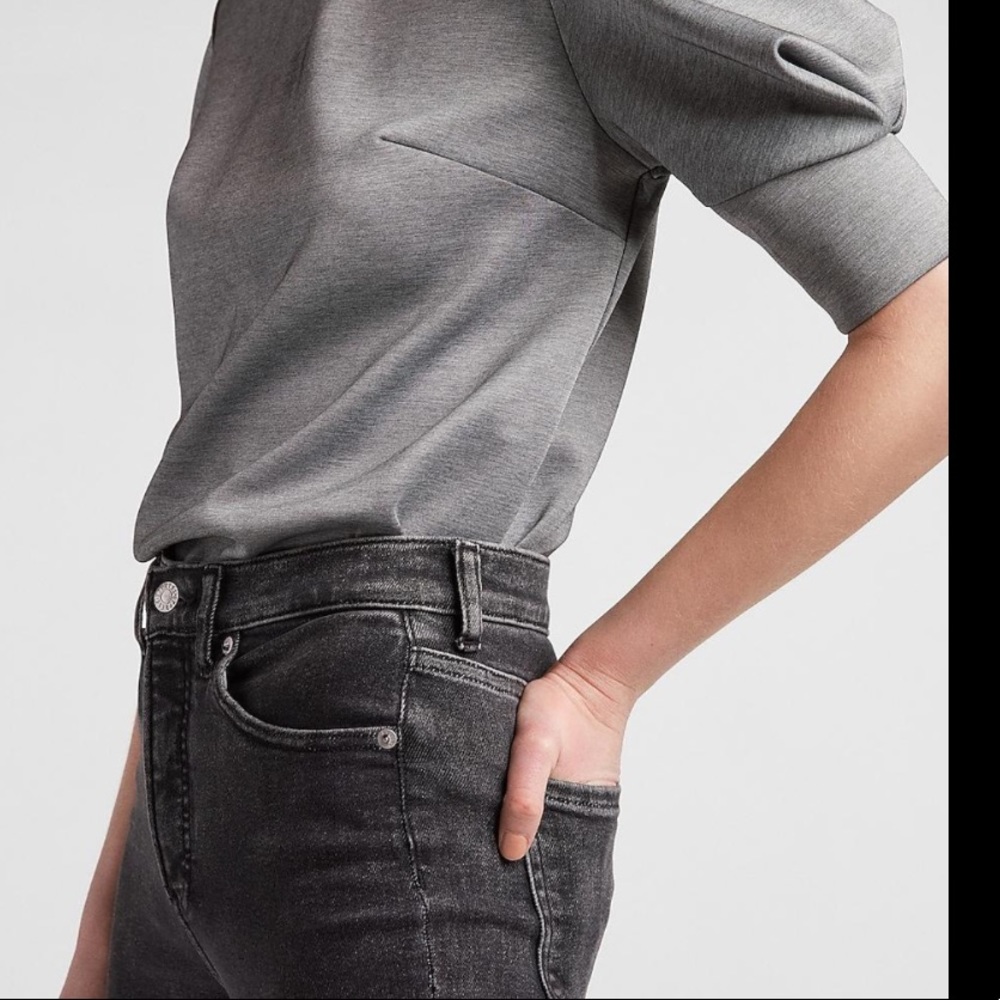 Scuba Puff Sleeve Crew Neck Tee